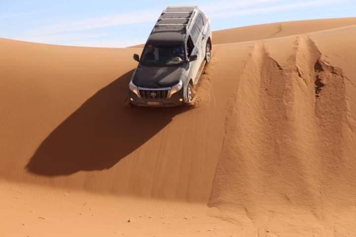 El Gouera Chegaga Nomad Camp酒店 外观 照片